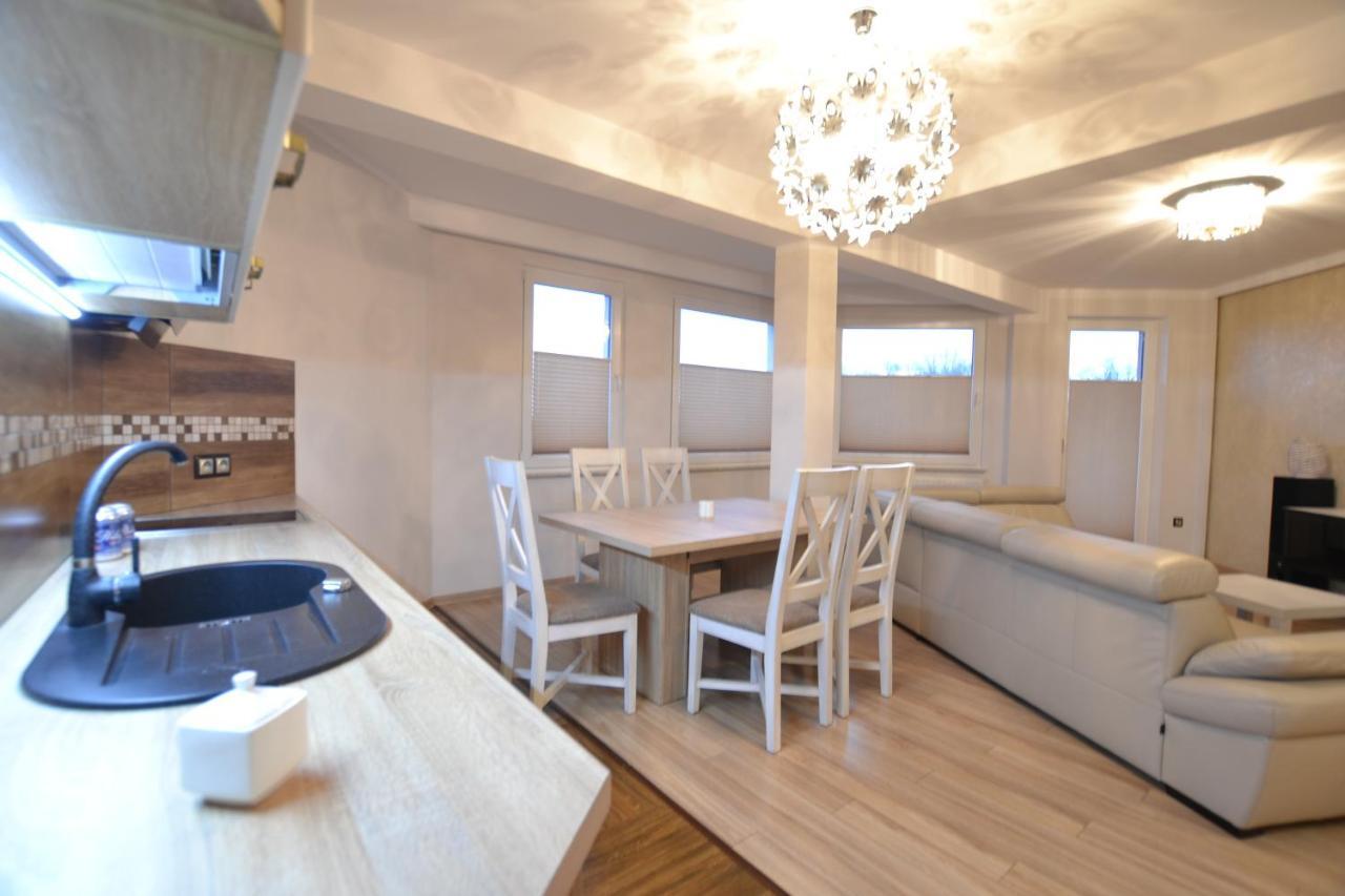 Darlowko Apartament Morski IV Buitenkant foto